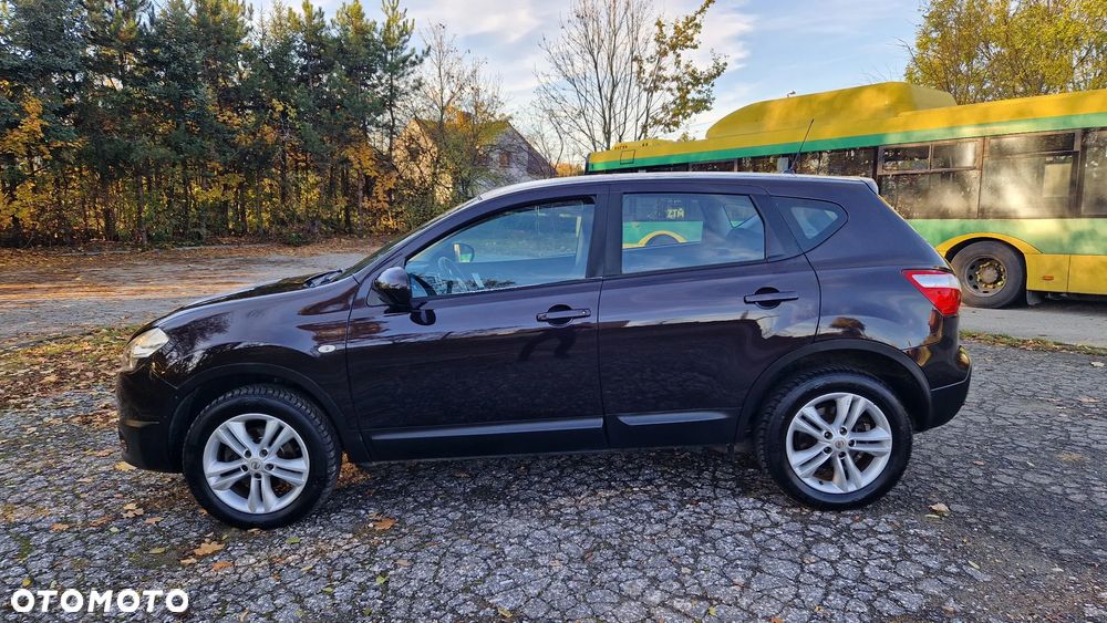 Nissan Qashqai 2.0 dCi Tekna - 4
