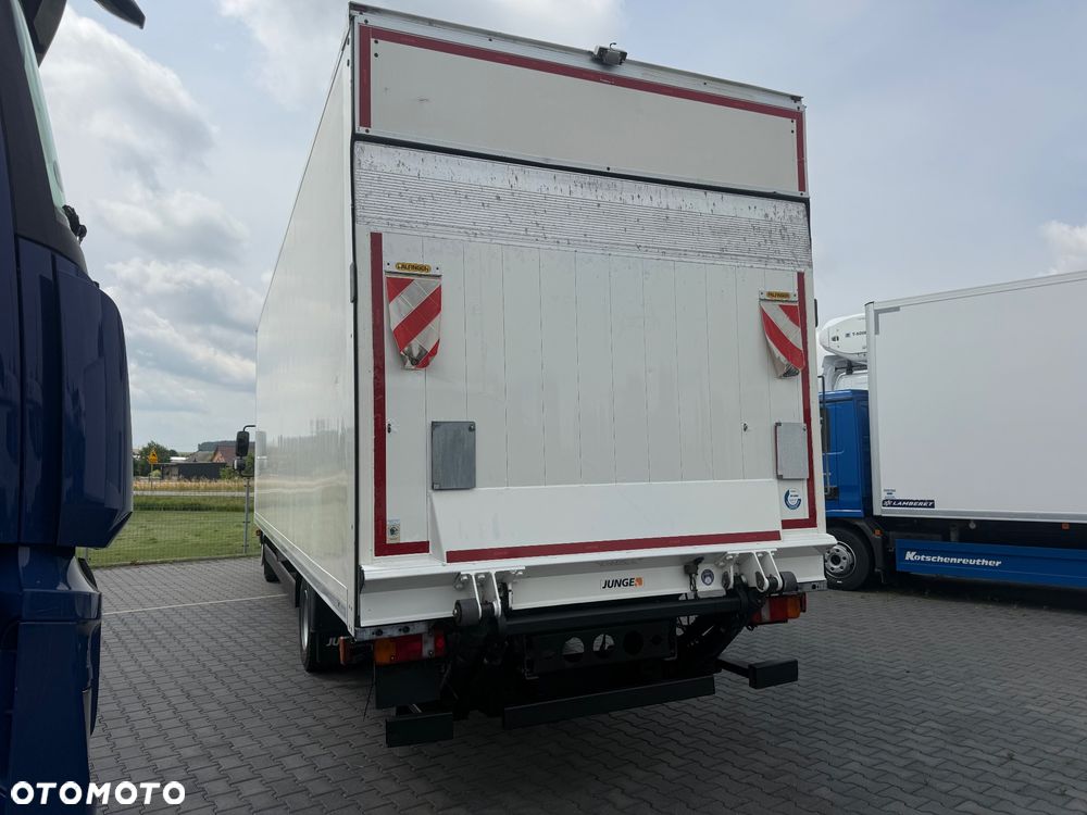MAN TGL 12.250 - 8