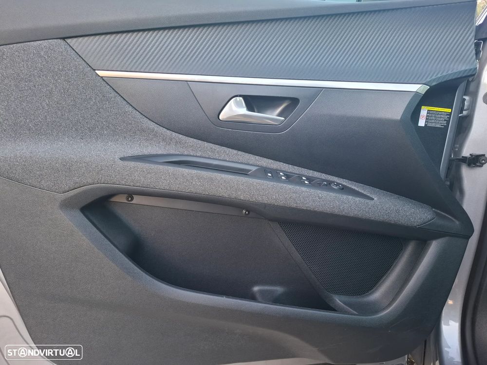 Peugeot 3008 PureTech 130 Stop & Start GPF EAT8 Active Business-Pack - 22