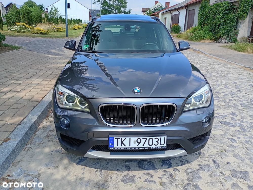 BMW X1 xDrive18d - 12