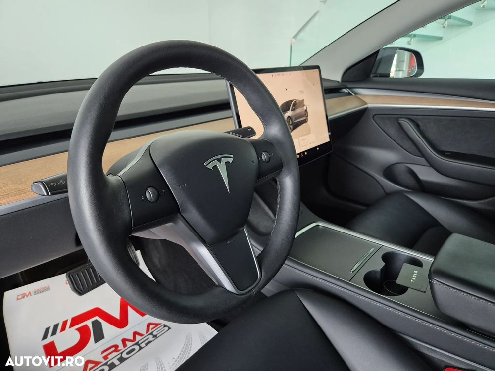 Tesla Model 3 Langstreckenbatterie Allradantrieb Dual Motor - 13