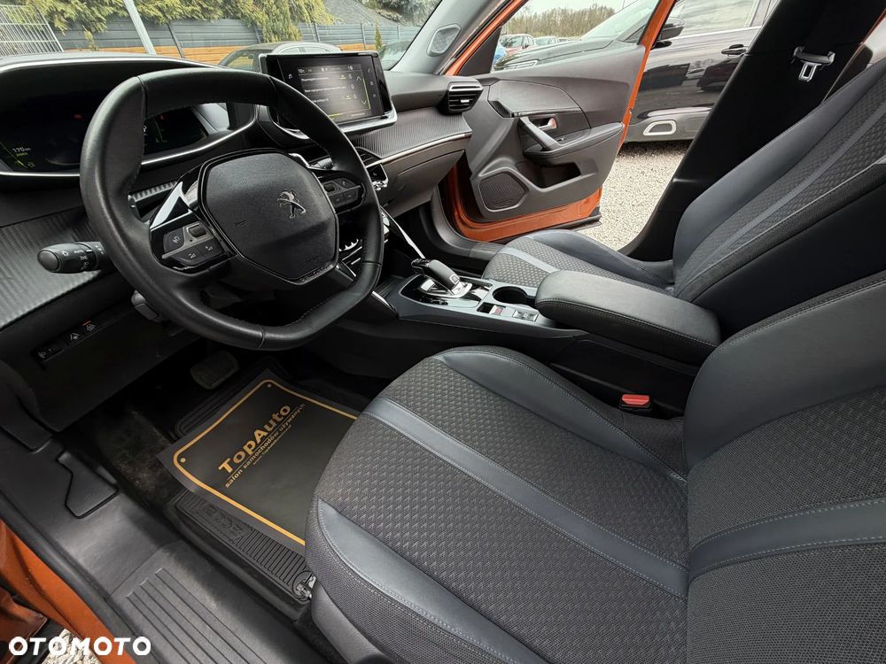 Peugeot 2008 1.5 BlueHDi Allure Pack S&S EAT8 - 18