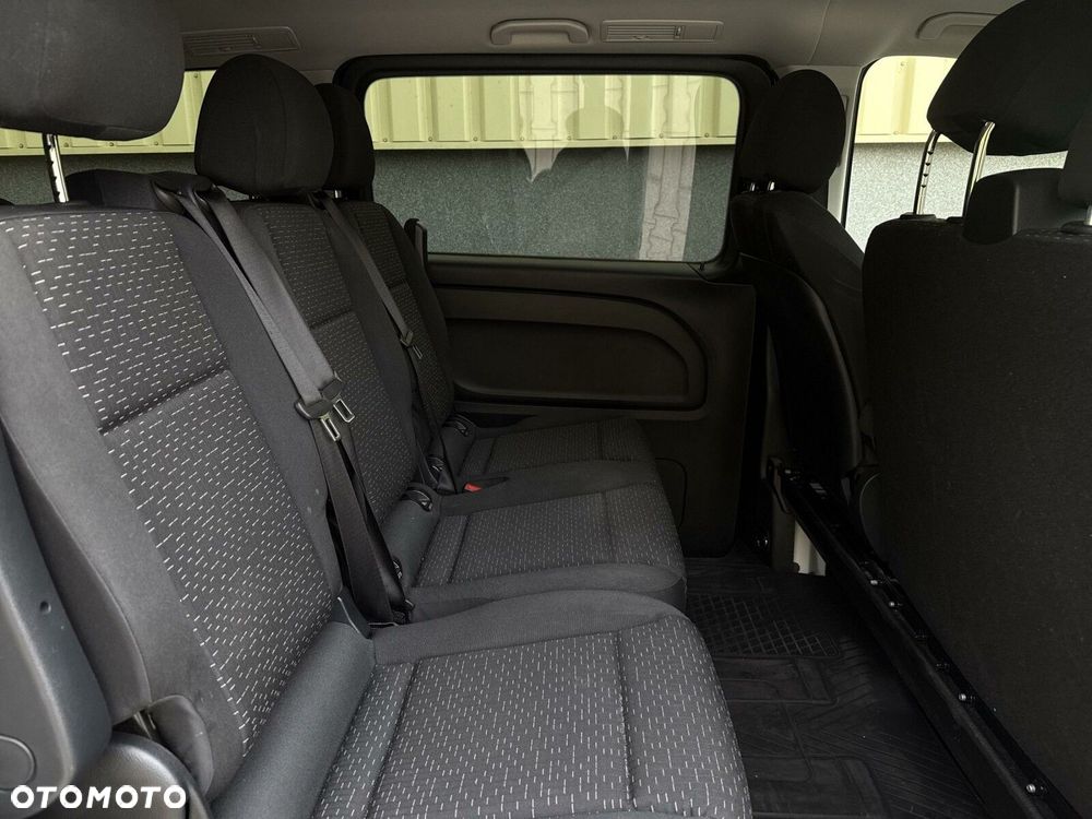 Mercedes-Benz Vito Tourer - 21