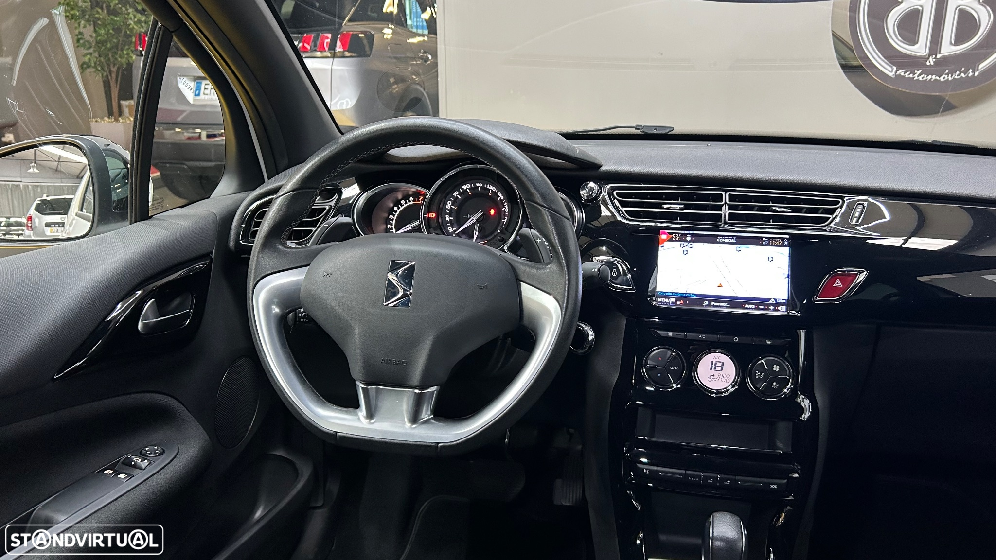 DS DS3 PureTech 110 Start & Stop EAT6 CONNECTED CHIC - 8