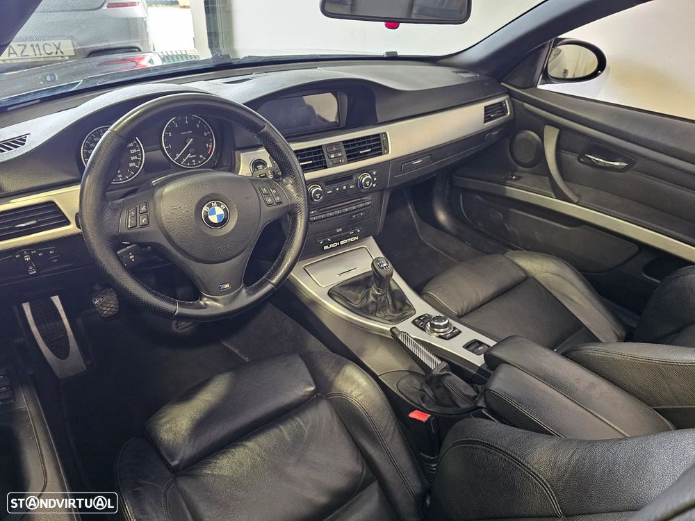 BMW 320 i M Sport Edition - 2