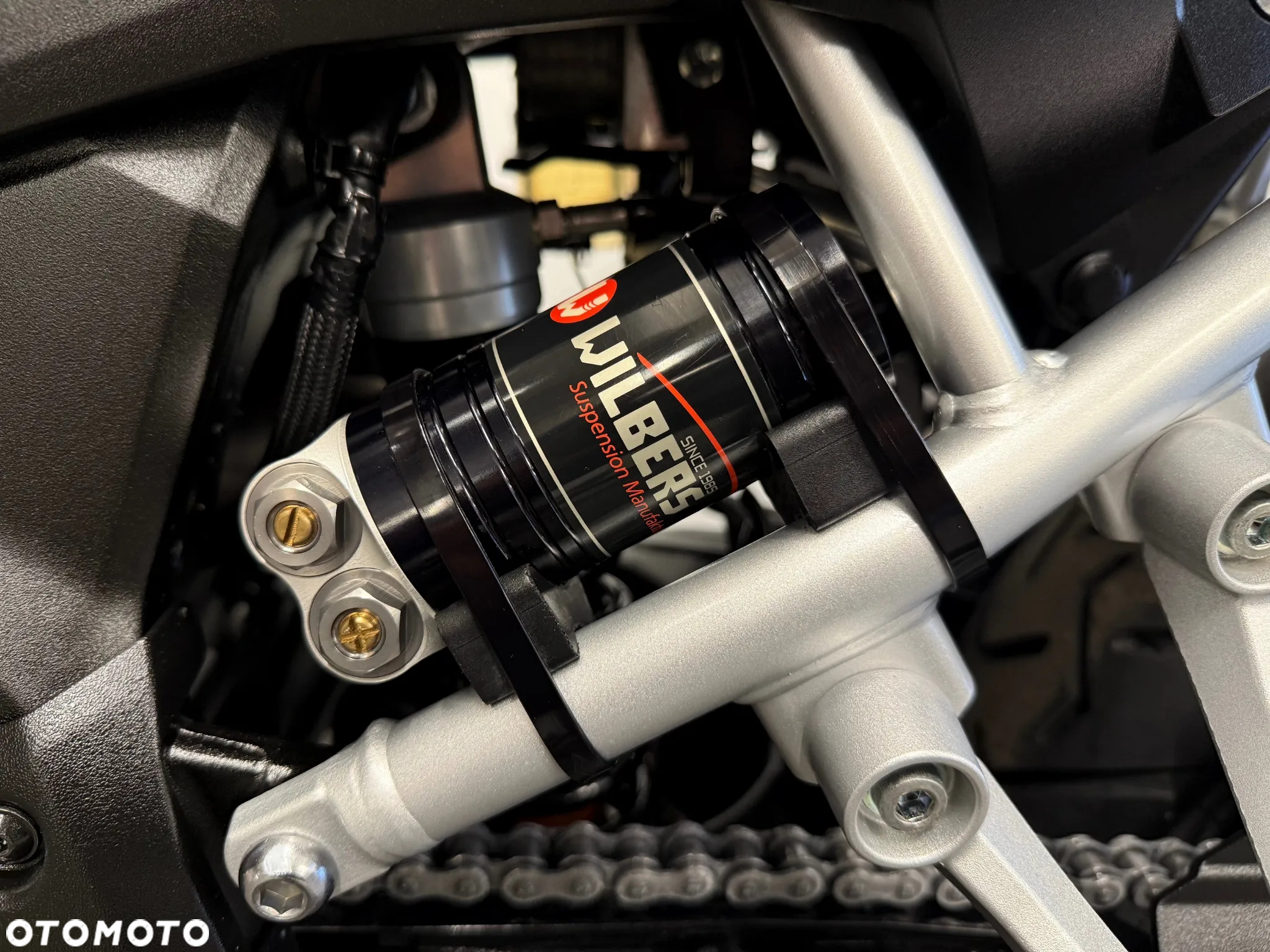 Suzuki V-STROM - 21