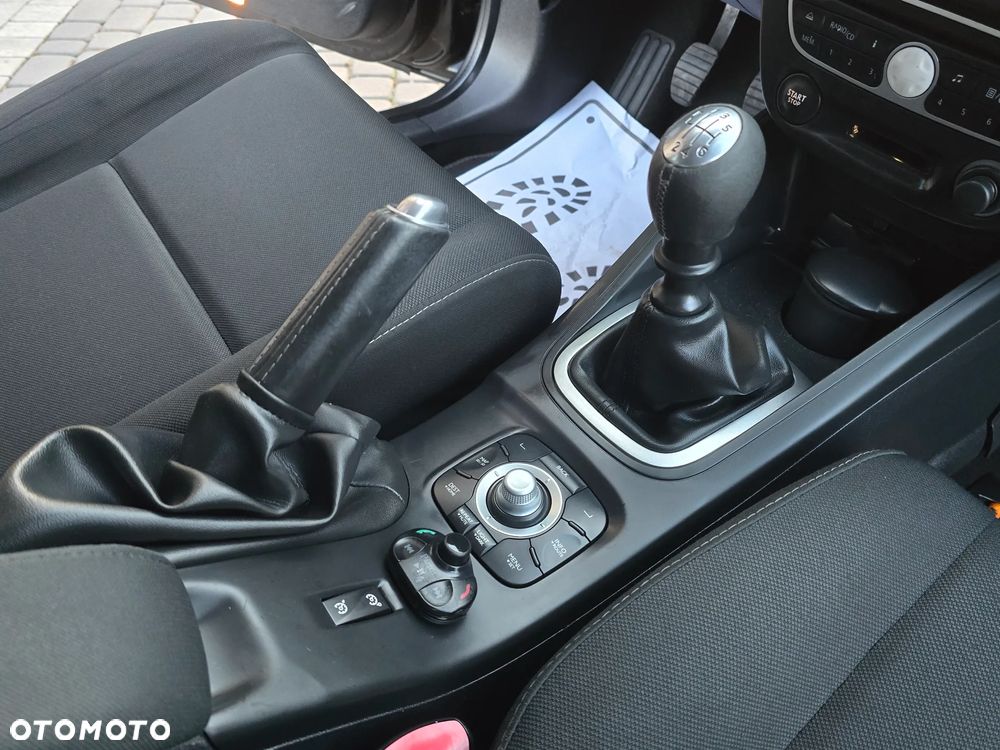 Renault Megane 1.6 16V 110 TomTom Edition - 29