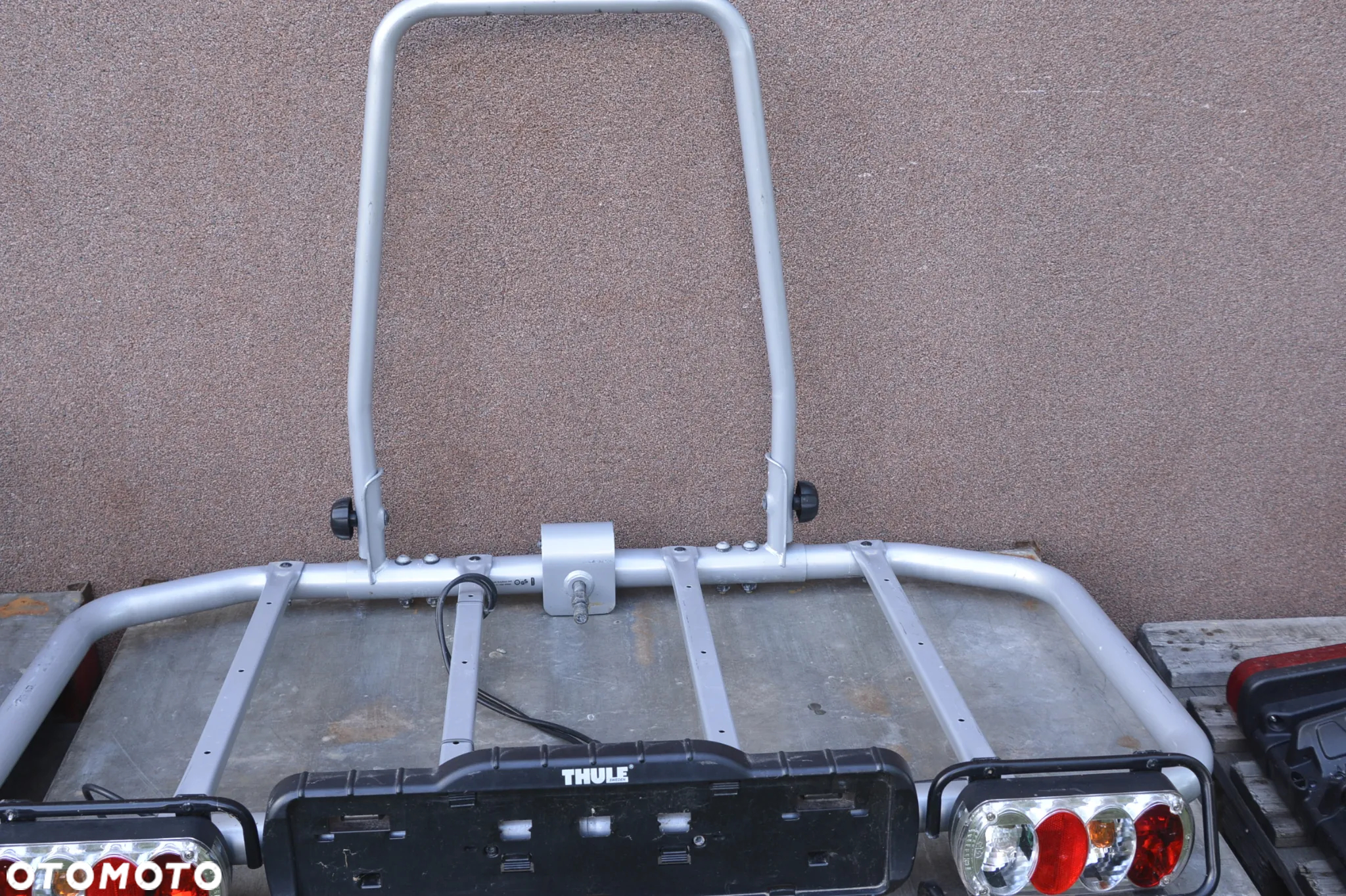 Thule Easybase 948 bagażnik na hak baza pod boxa lub rowery - 2