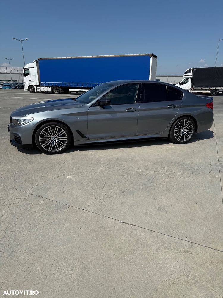 BMW Seria 5 530d xDrive AT - 9