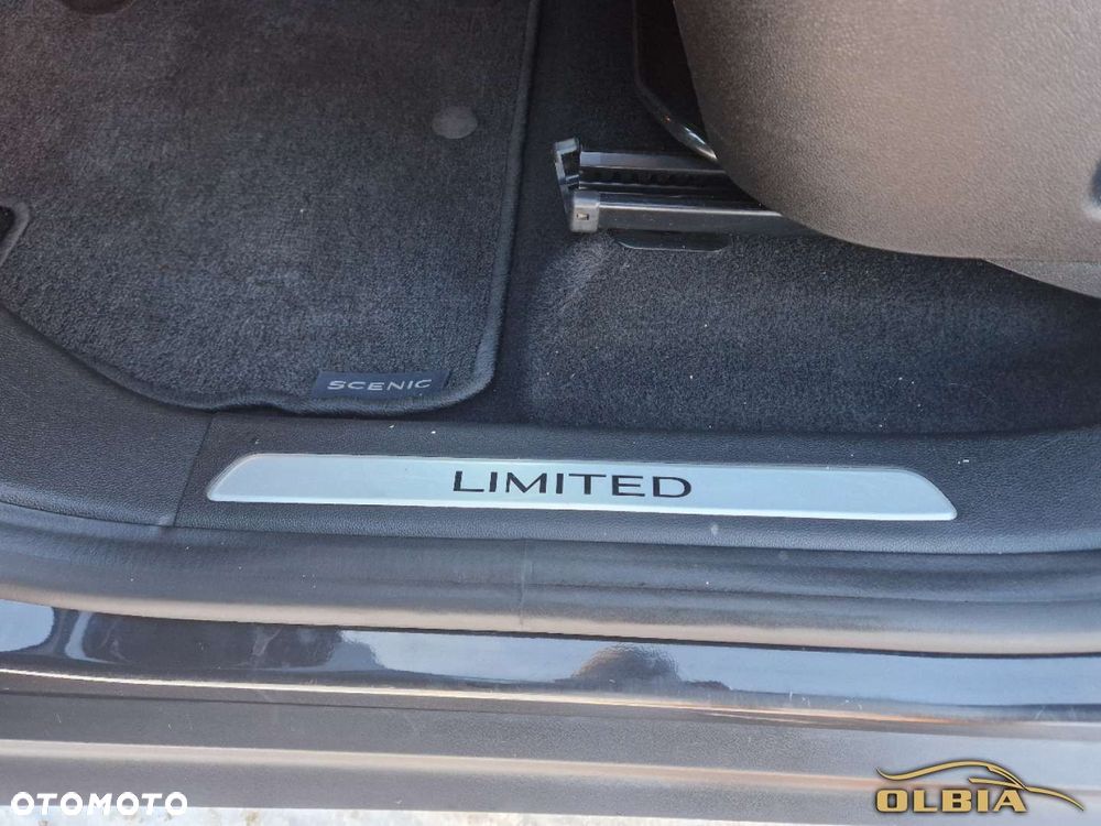 Renault Grand Scenic - 26