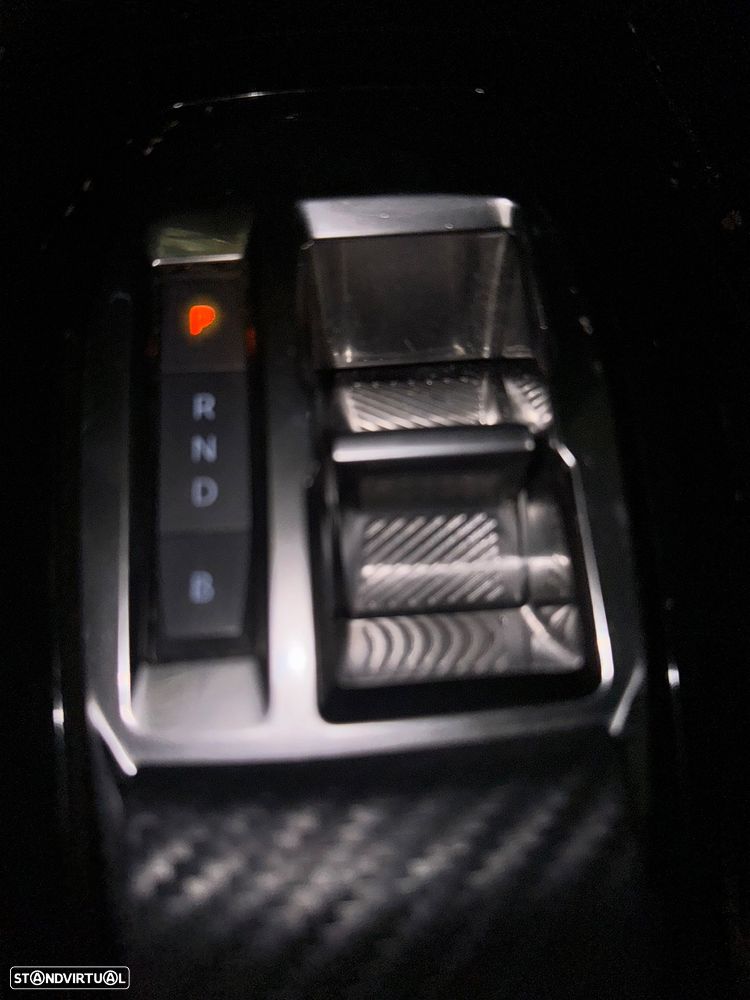Peugeot e-2008 50 kWh Allure Pack - 15