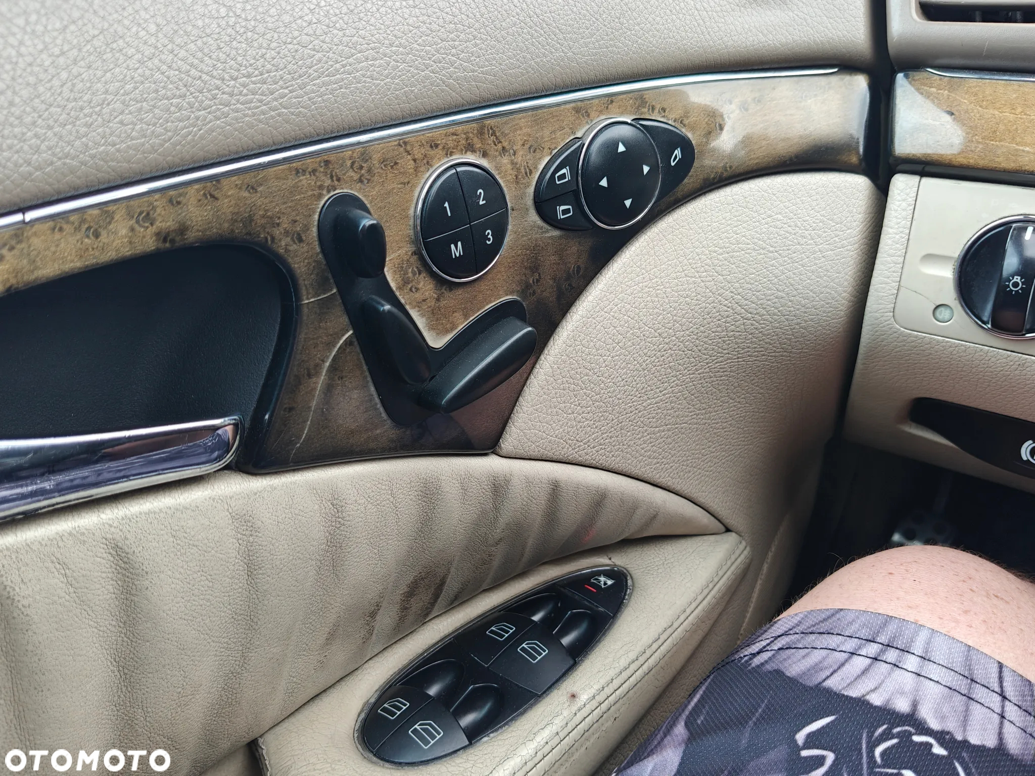 Mercedes-Benz Klasa E 220 T CDI Automatik Avantgarde - 21