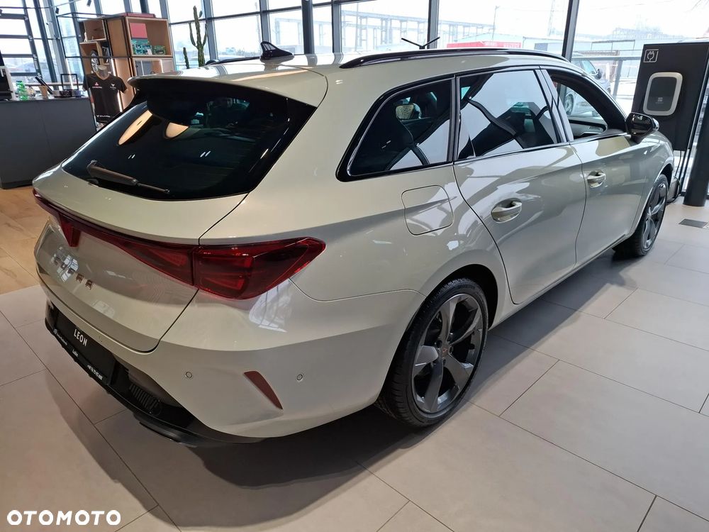 Cupra Leon Sportstourer - 3