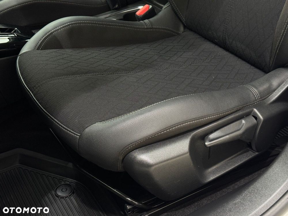 Opel Corsa 1.2 Elegance S&S - 11