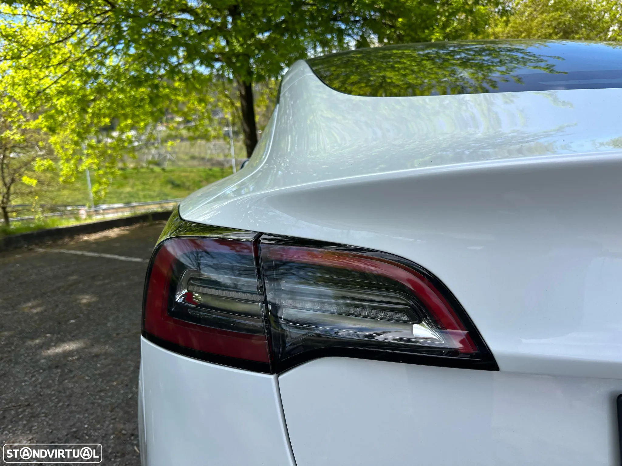 Tesla Model 3 Long Range AWD Dual Motor - 18
