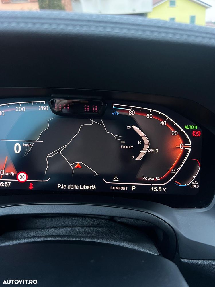 BMW Seria 3 320d xDrive AT MHEV - 9