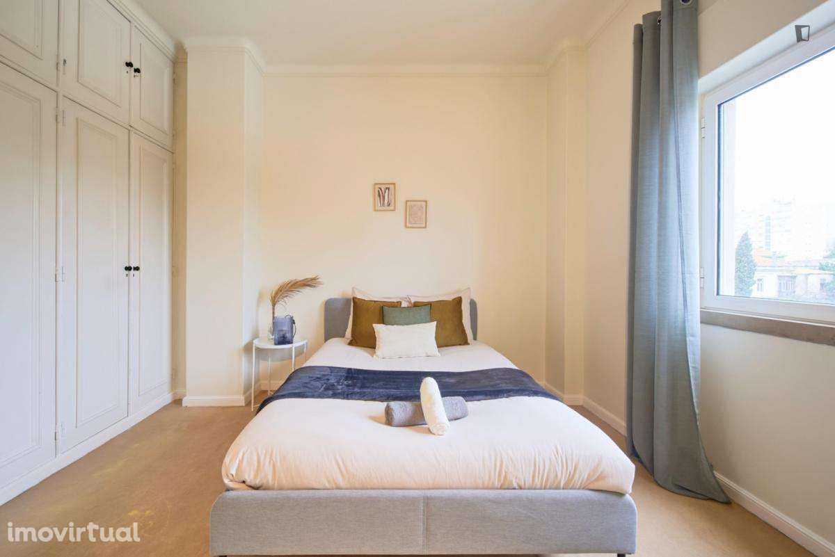 Quarto - localizado em Telheiras Lisbon - Grande imagem: 2/53