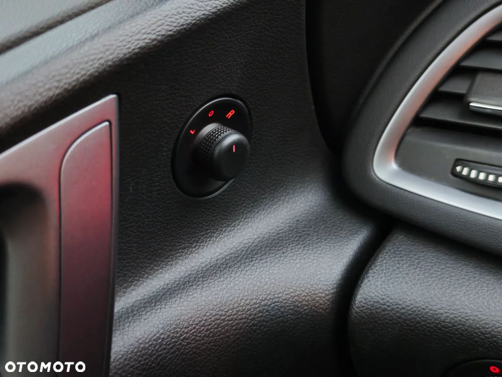 Opel Astra 1.7 CDTI DPF ecoFLEX Start/Stop 99g Innovation - 19