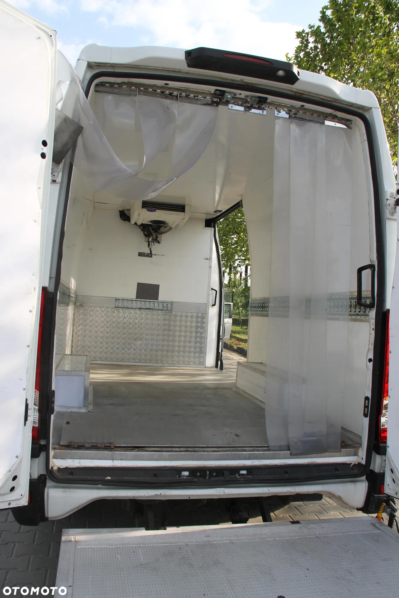 Iveco DAILY - 15