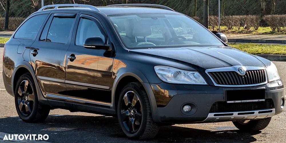 Skoda Octavia 2.0 TDI DPF Scout 4x4 - 1