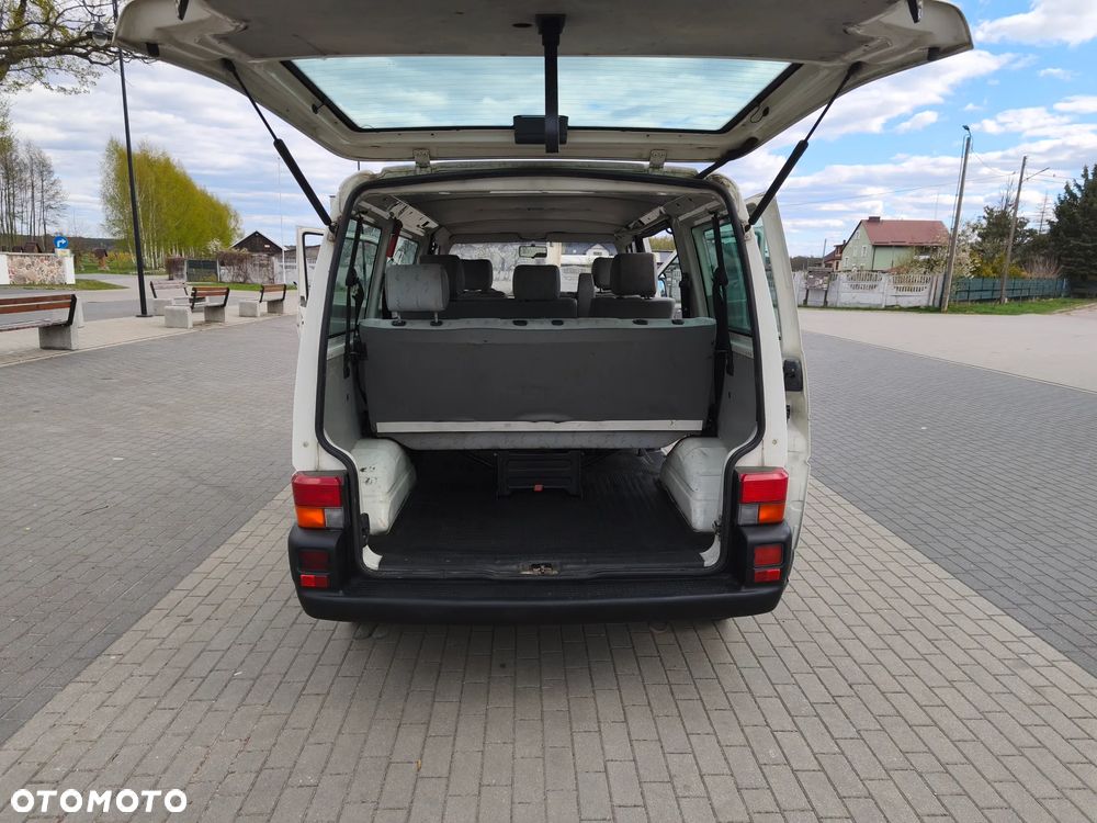 Volkswagen Transporter - 7