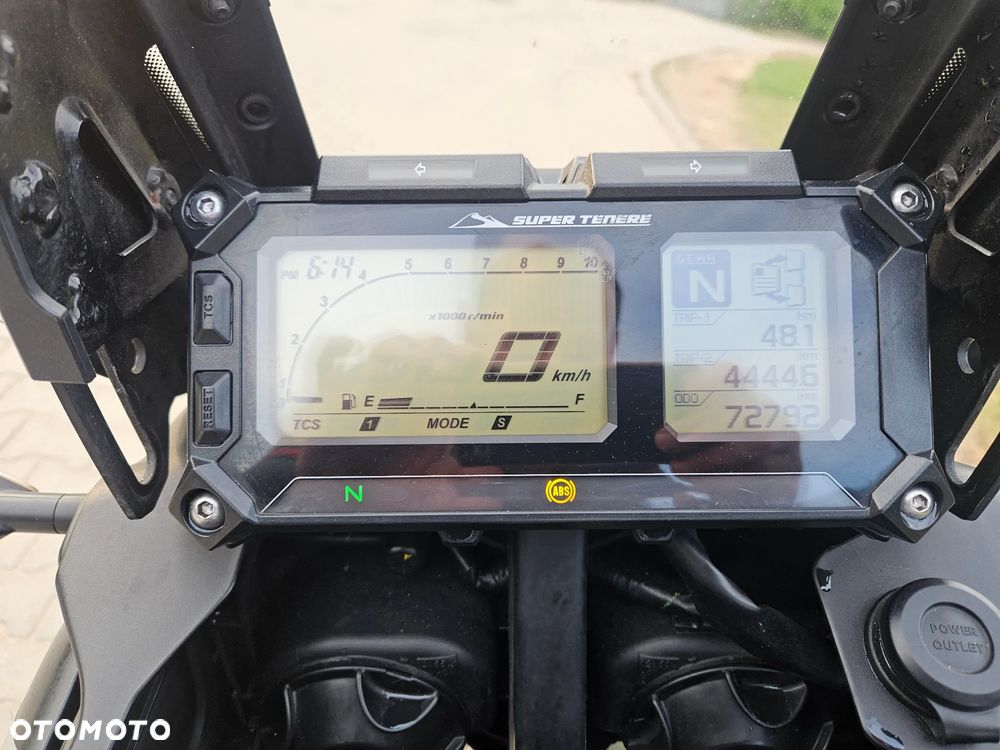 Yamaha Super Tenere - 8