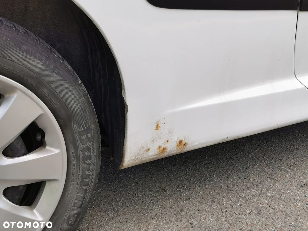 Peugeot 207 1.4 HDi Trendy - 15