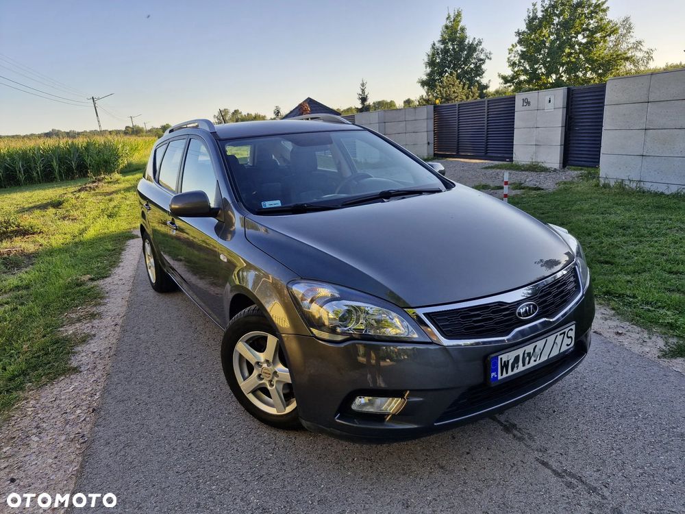 Kia Ceed 1.6 Comfort - 1