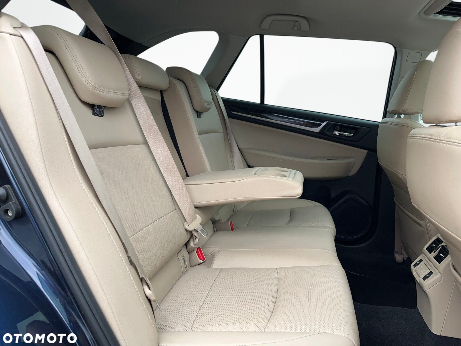 Subaru Outback - 20