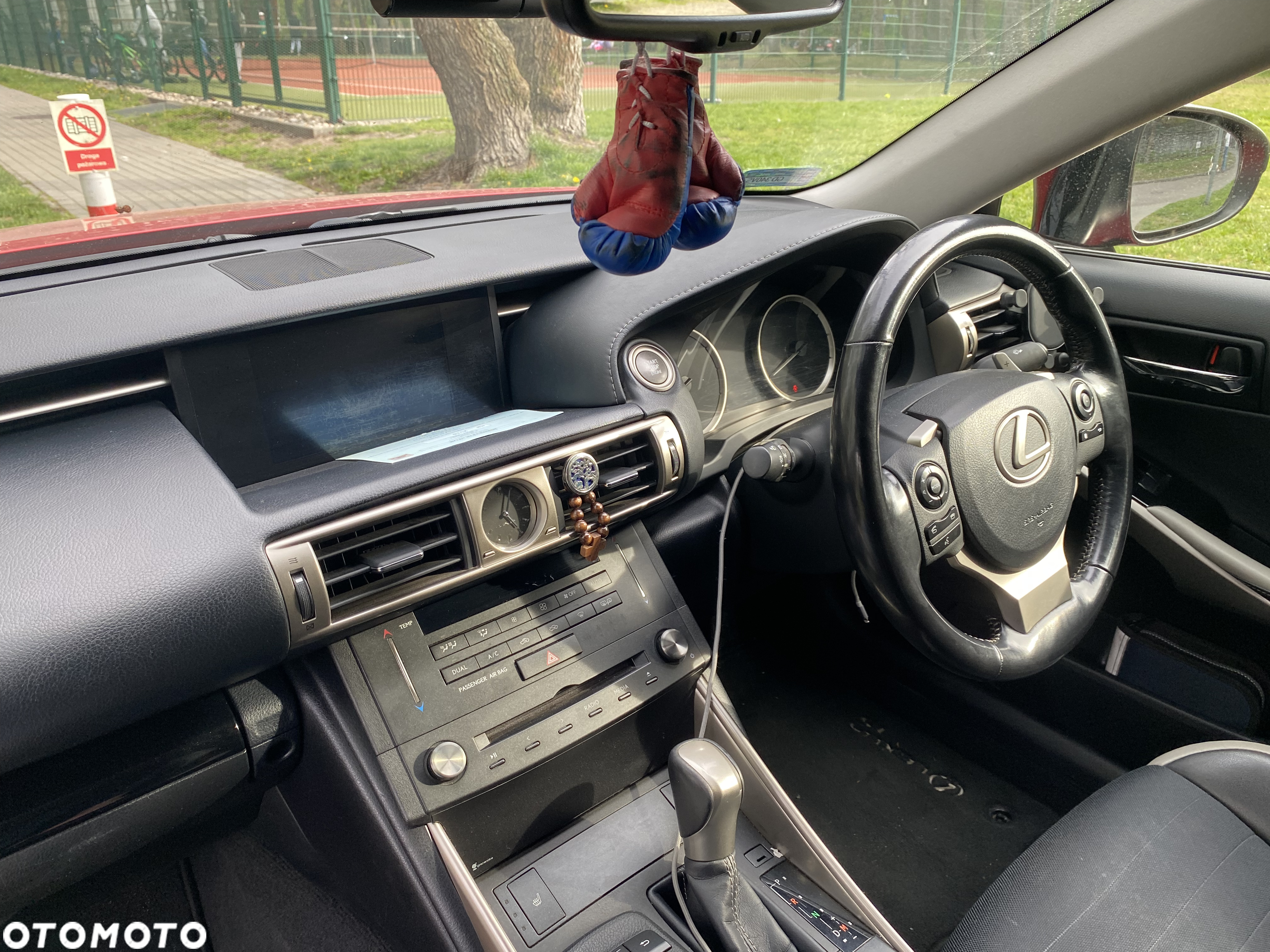 Lexus IS 200t Sport Line - 14