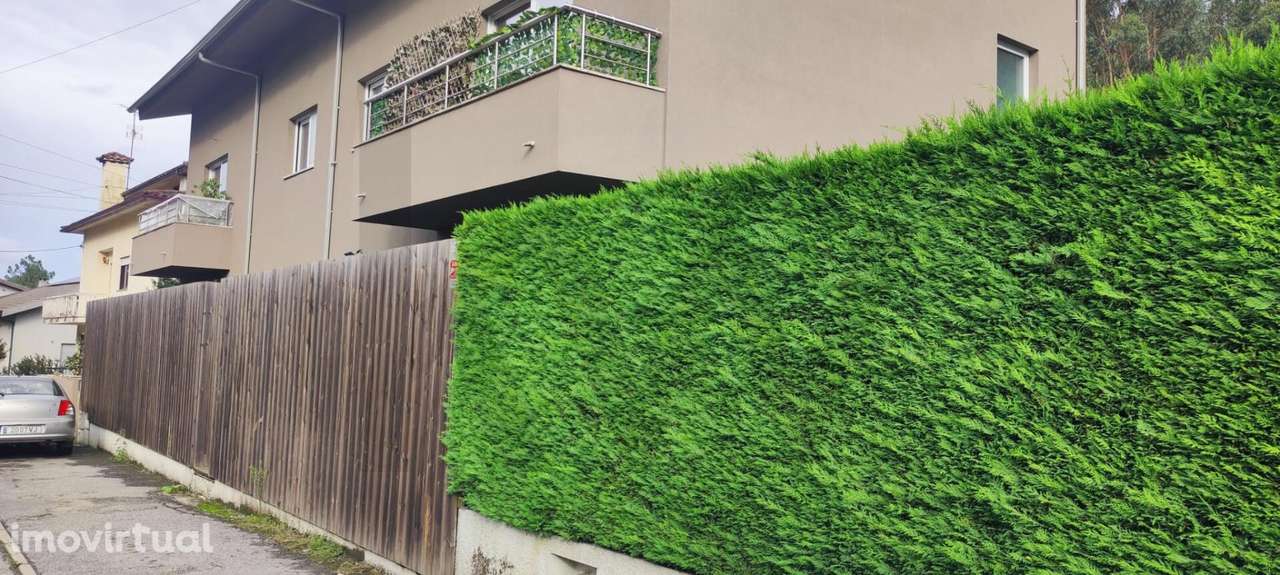 Prédio Misto com 4 frações - Grande imagem: 3/17