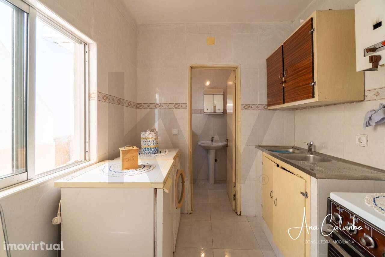 Moradia típica portuguesa T3 para transformar em lar - Grande imagem: 3/23