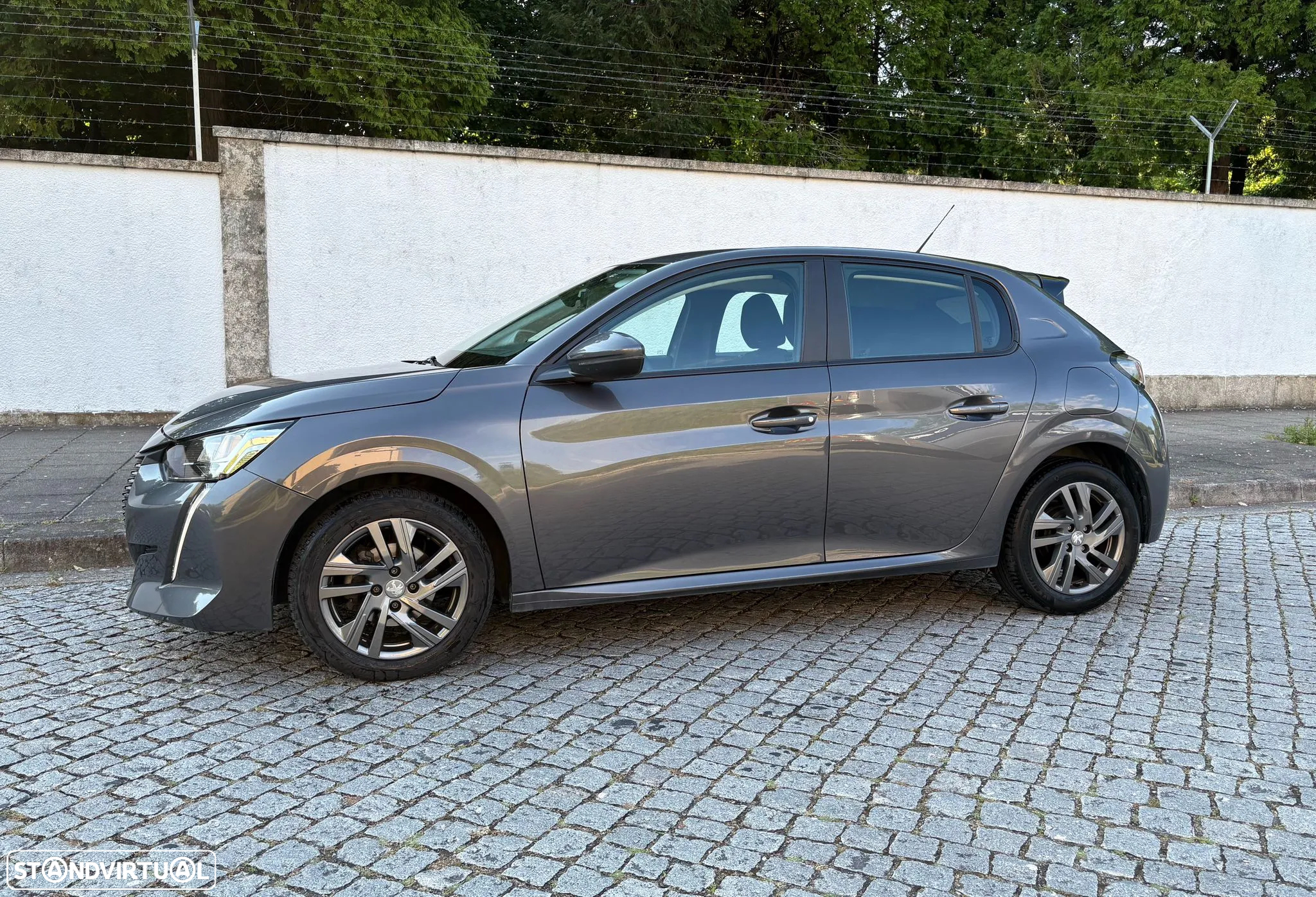 Peugeot 208 1.2 PureTech Active Pack - 21