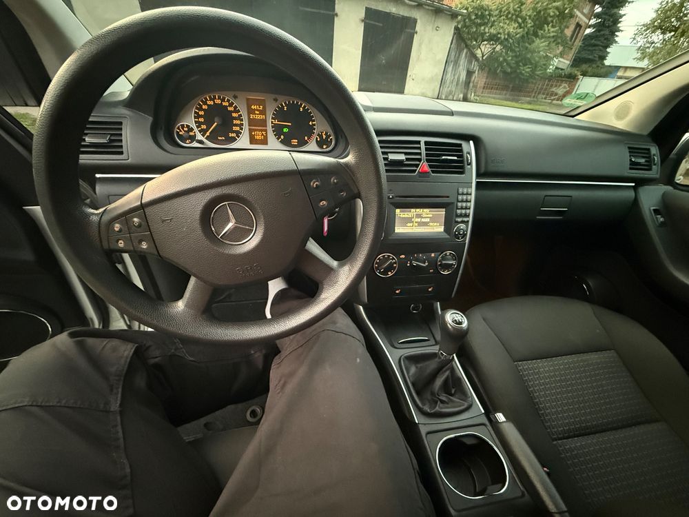 Mercedes-Benz Klasa B 180 CDI - 7