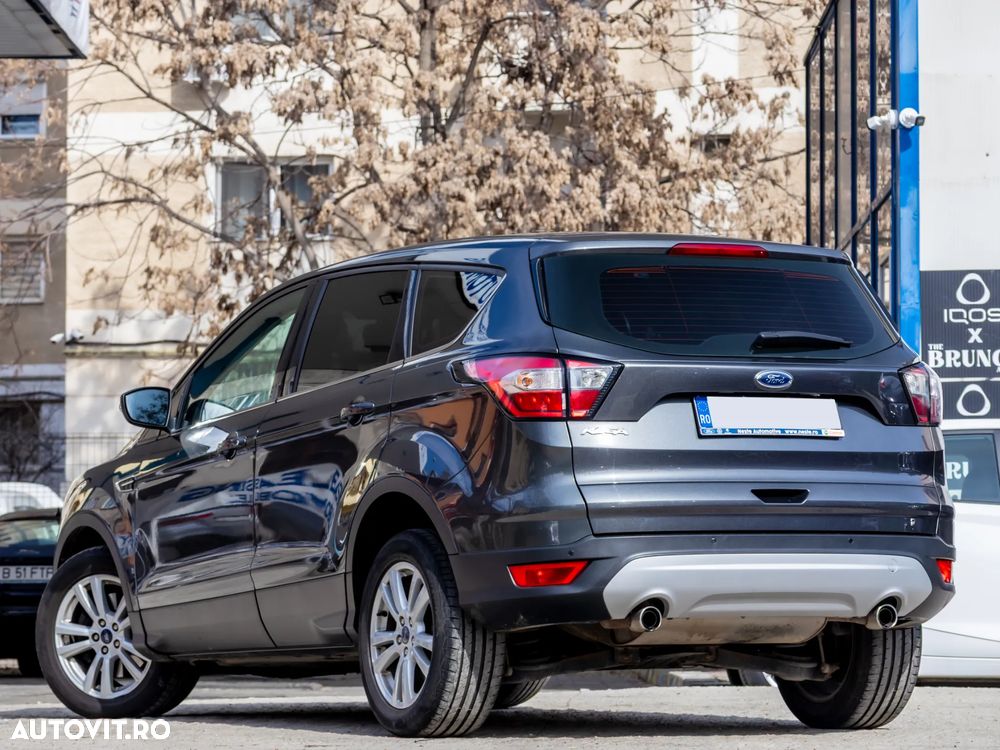 Ford Kuga 1.5 TDCi 2WD Powershift Trend - 3