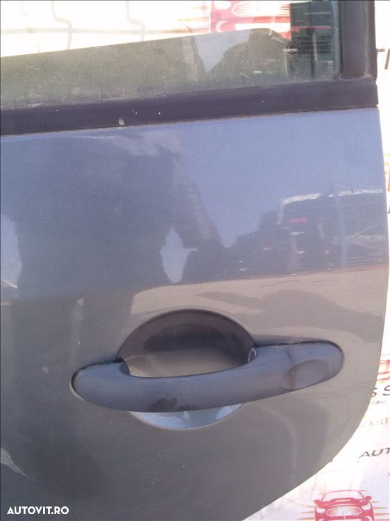 maner exterior usa stanga spate volkswagen touran an fabr.2006 - 1