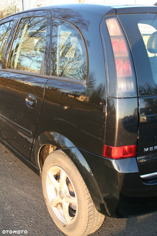 Opel Meriva 1.4 Essentia - 21
