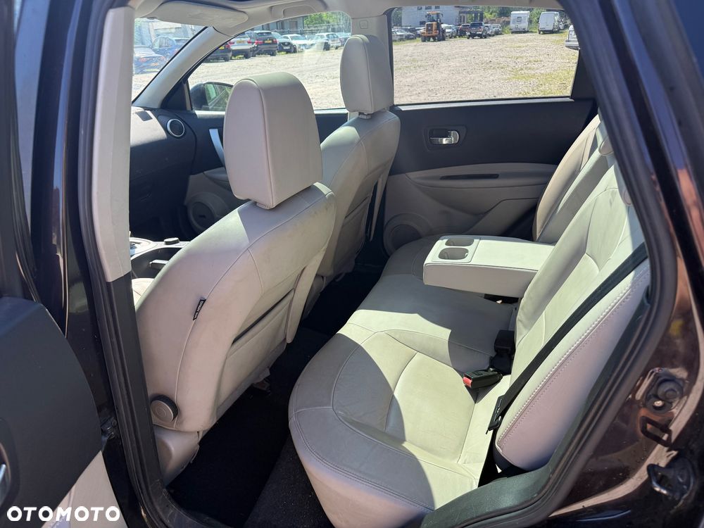 Nissan Qashqai 2.0 dCi 4x4 Tekna EU5 - 13
