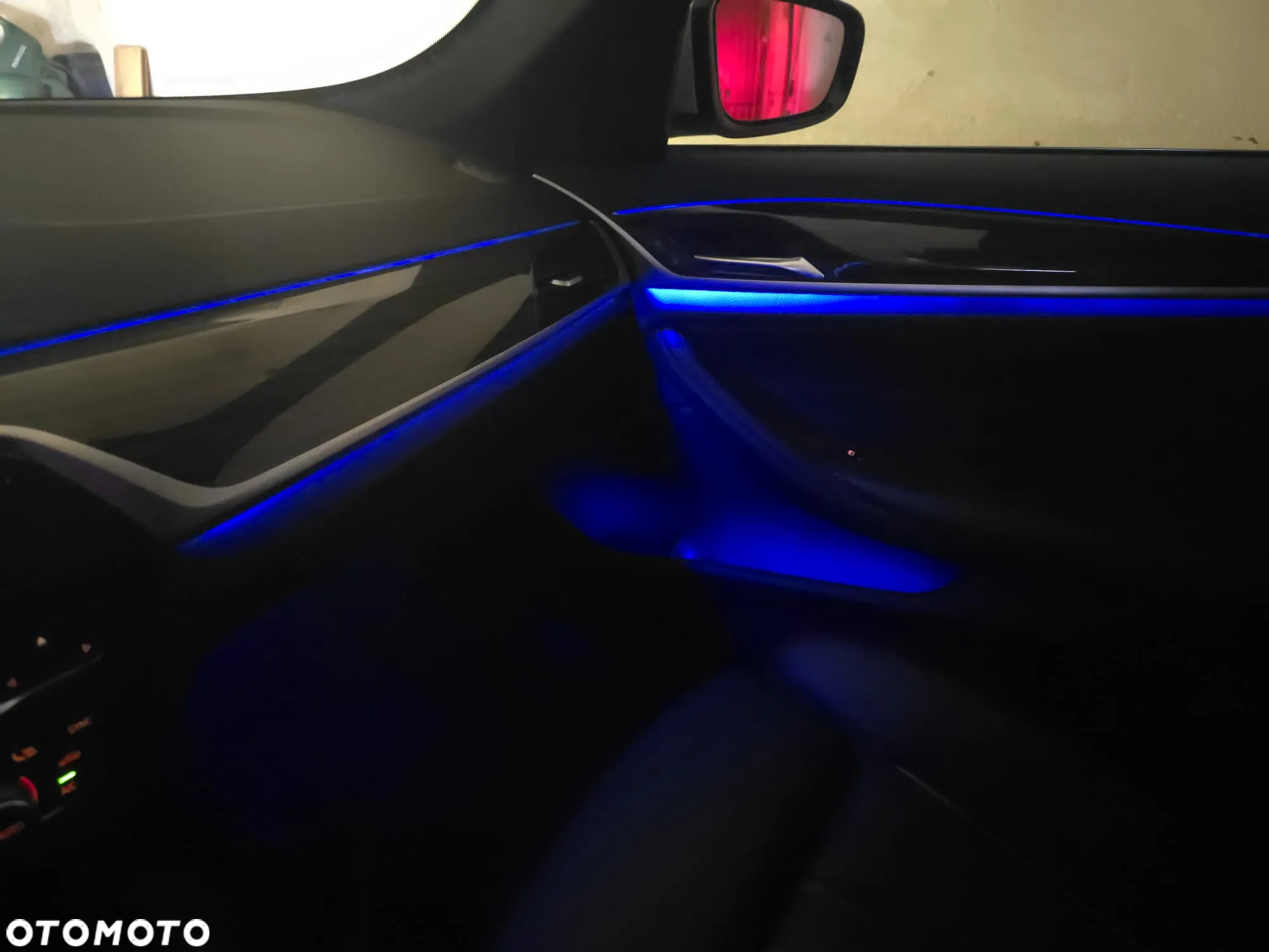 BMW Seria 5 530i xDrive - 18