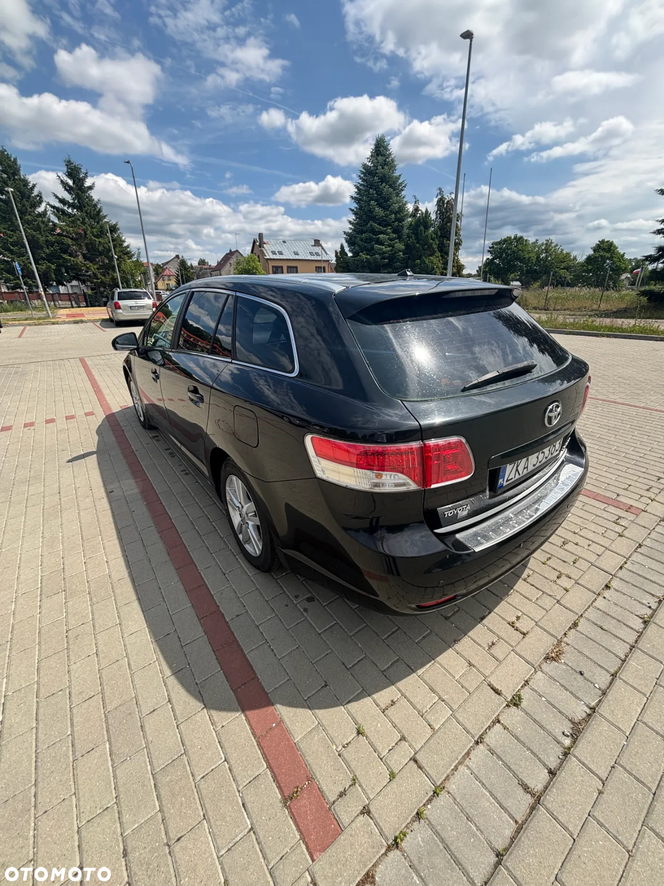 Toyota Avensis 1.8 Luna EU5 - 5