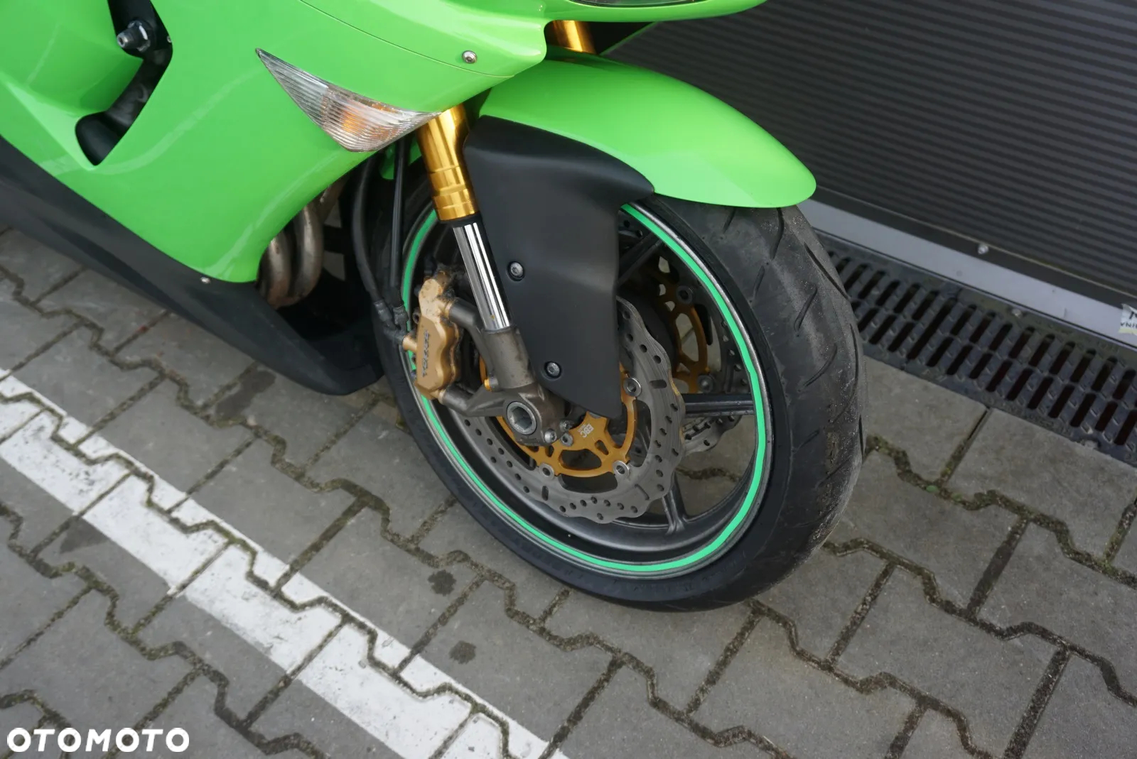 Kawasaki Ninja - 13