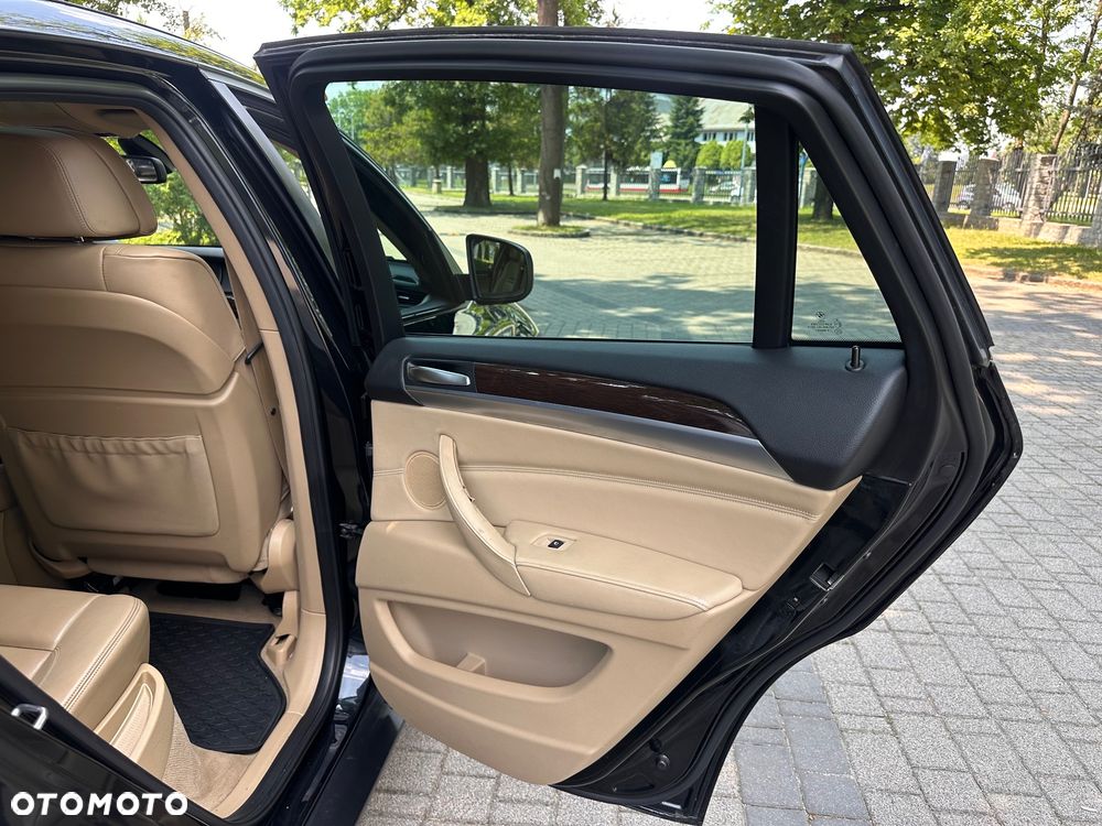 BMW X6 - 21