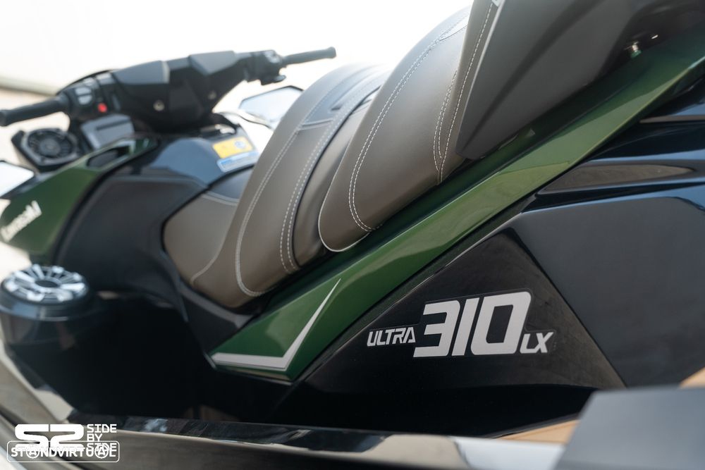 Kawasaki Ultra 310LX - 12