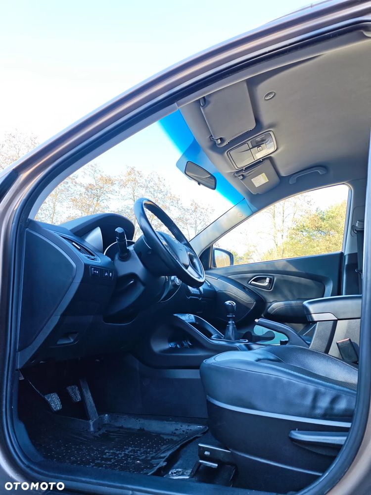 Hyundai ix35 1.7 CRDi 2WD blue Style - 25