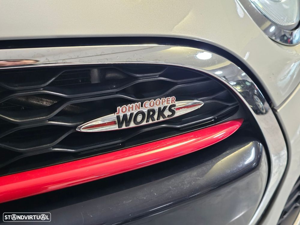 MINI 3 Portas John Cooper Works Aut. - 33