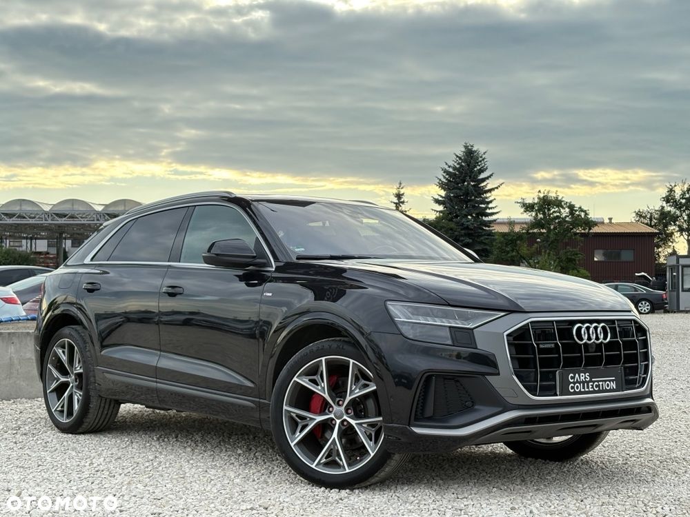 Audi Q8 - 1