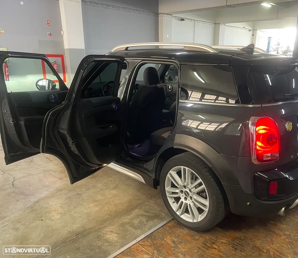 MINI Countryman Cooper SE ALL4 Auto - 14