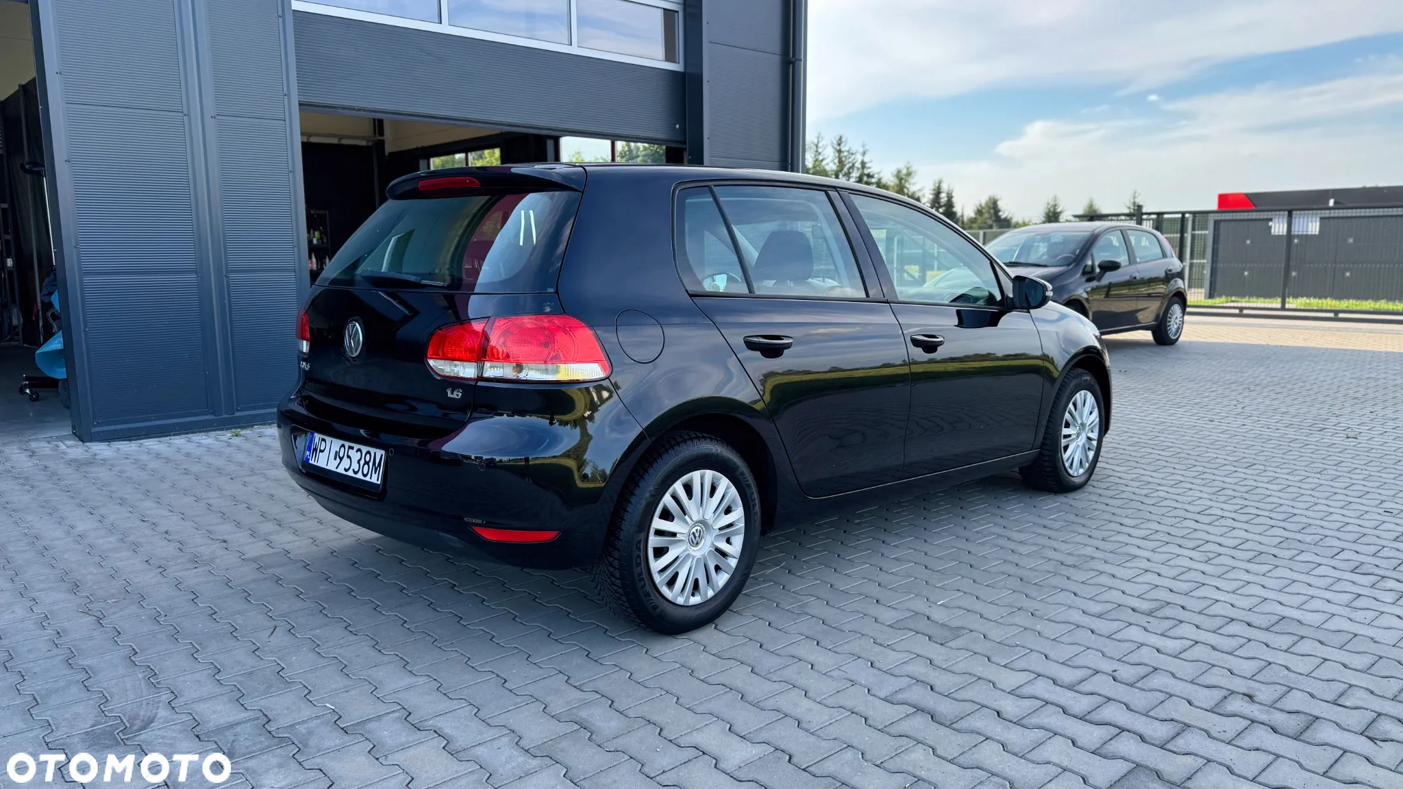 Volkswagen Golf VI 1.6 Comfortline - 9