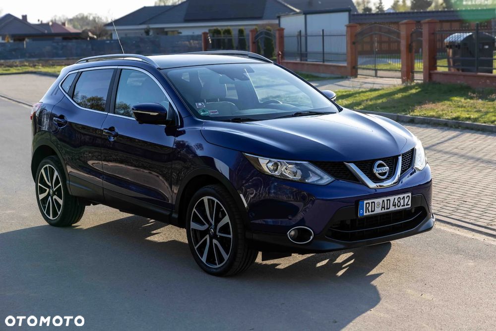 Nissan Qashqai 1.6 DCi ALL-MODE 4x4i TEKNA+ - 4