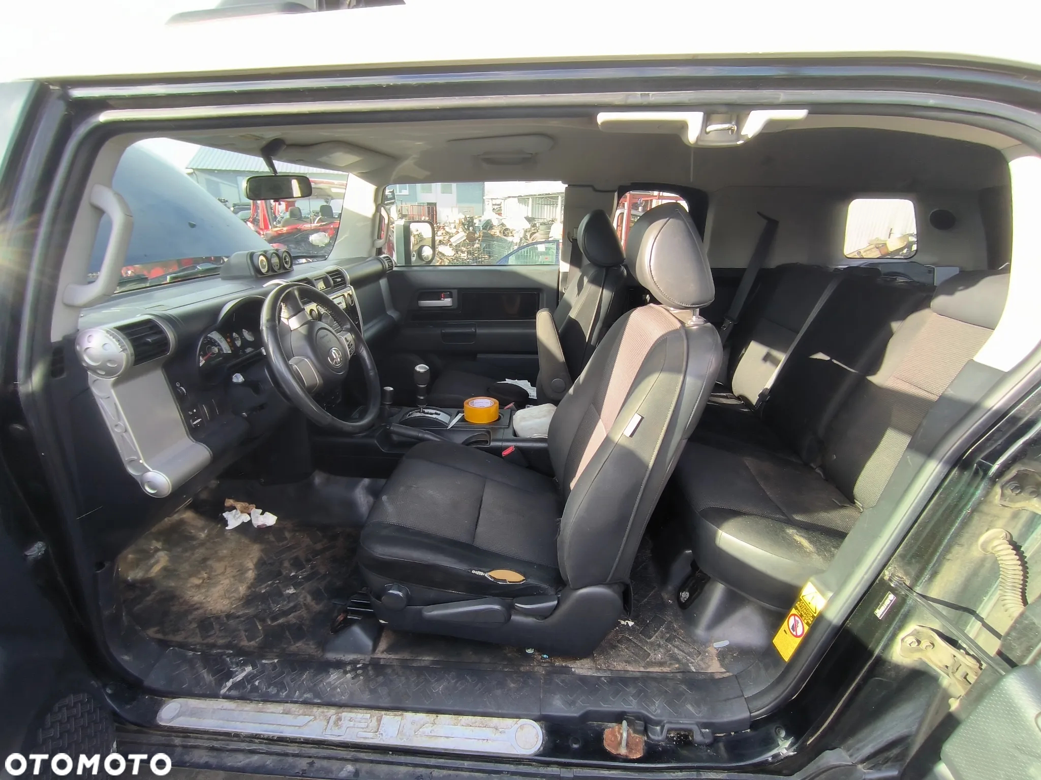 Toyota Fj Cruiser 4.0 V6 2007 auto na części 692106889 maska zderzak fotele silnik skrzynia reduktor felgi most dach drzwi cały przód silnik - 11